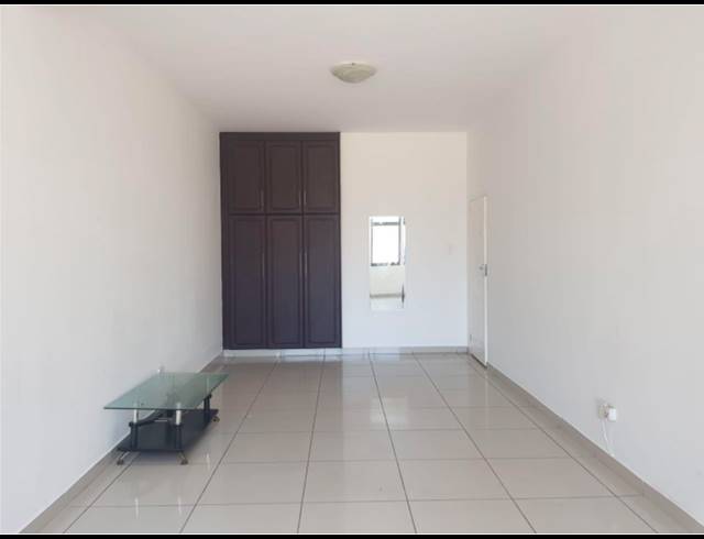 15 BEDROOM APARTMENT BLOCK FOR SALE IN SOUTH BEACH